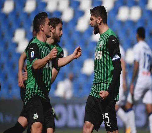 百名跆拳道,高手,虚拟对决,乐鱼体育官网,APP下载,注册领彩金,官方网站,网站入口